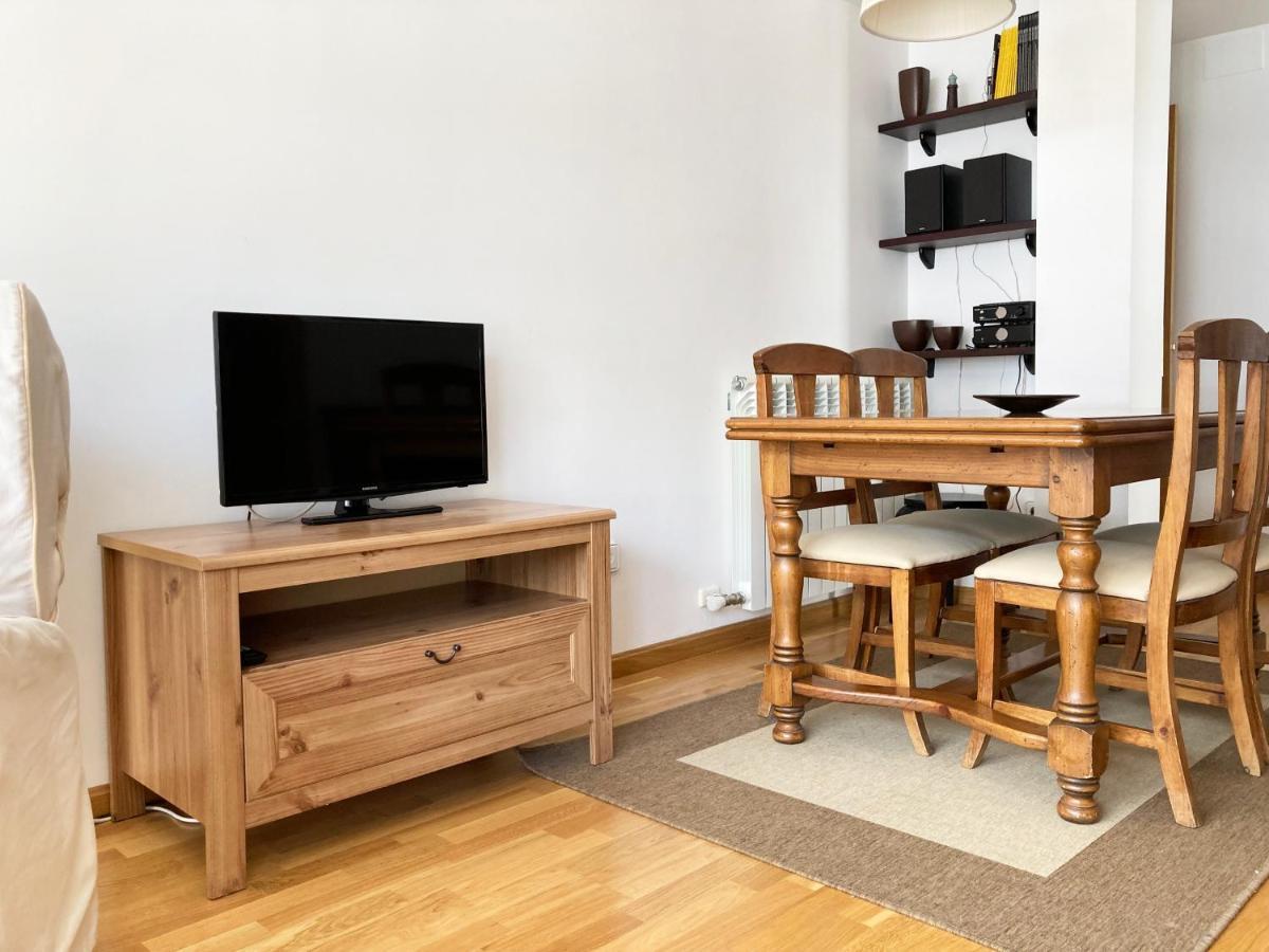 אסקרילה Apartamento Tarmanones מראה חיצוני תמונה