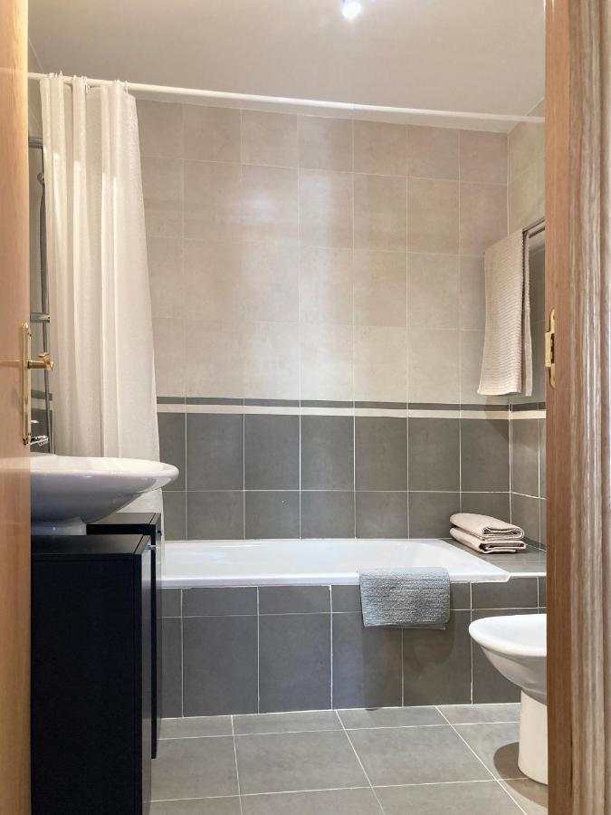 אסקרילה Apartamento Tarmanones מראה חיצוני תמונה