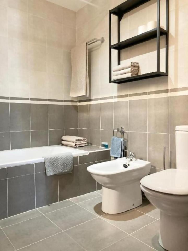 אסקרילה Apartamento Tarmanones מראה חיצוני תמונה
