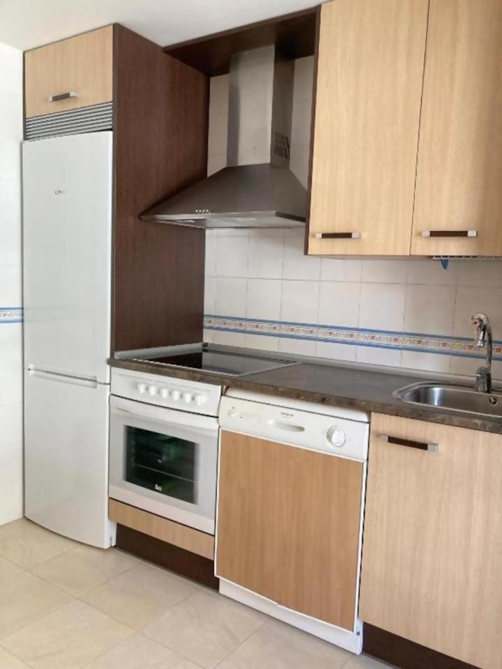 אסקרילה Apartamento Tarmanones מראה חיצוני תמונה